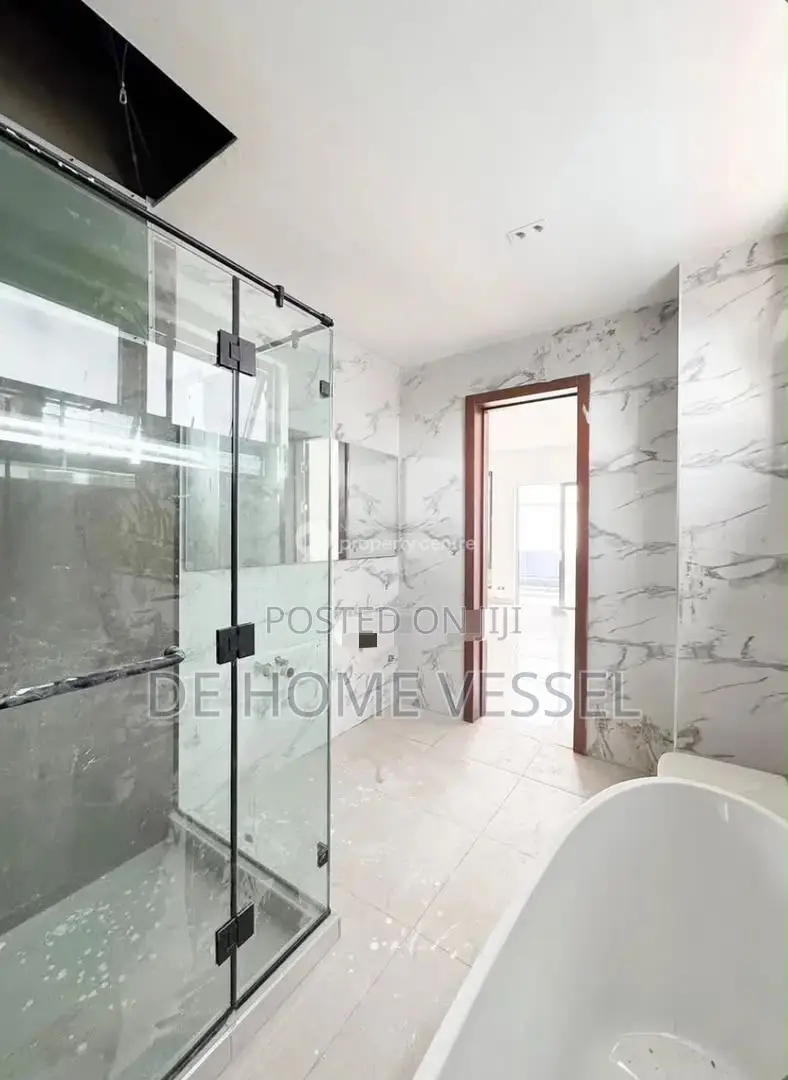 6bdrm Duplex in Old Ikoyi for sale