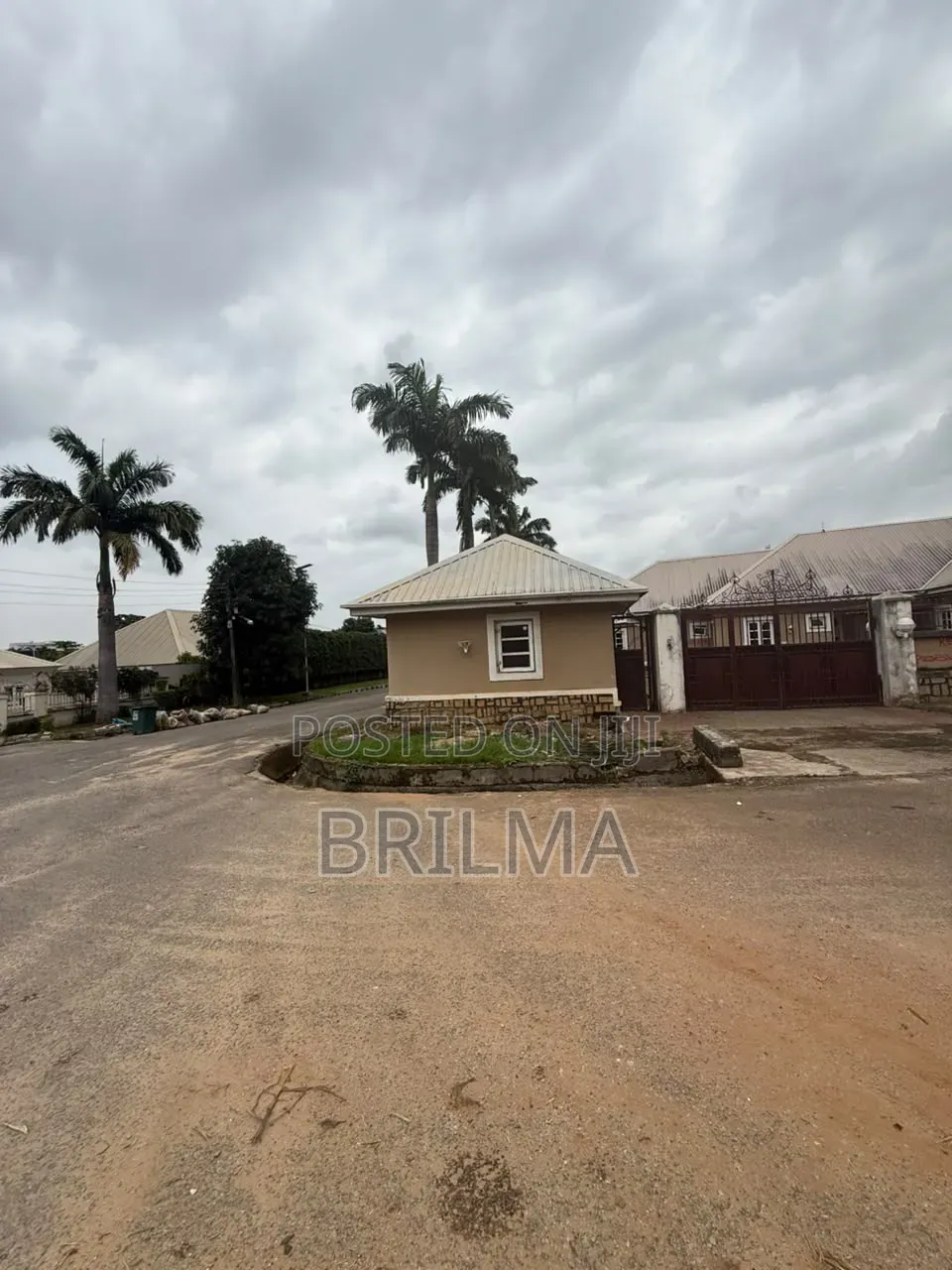 1100 SQM Land in Kado Estate for Sale