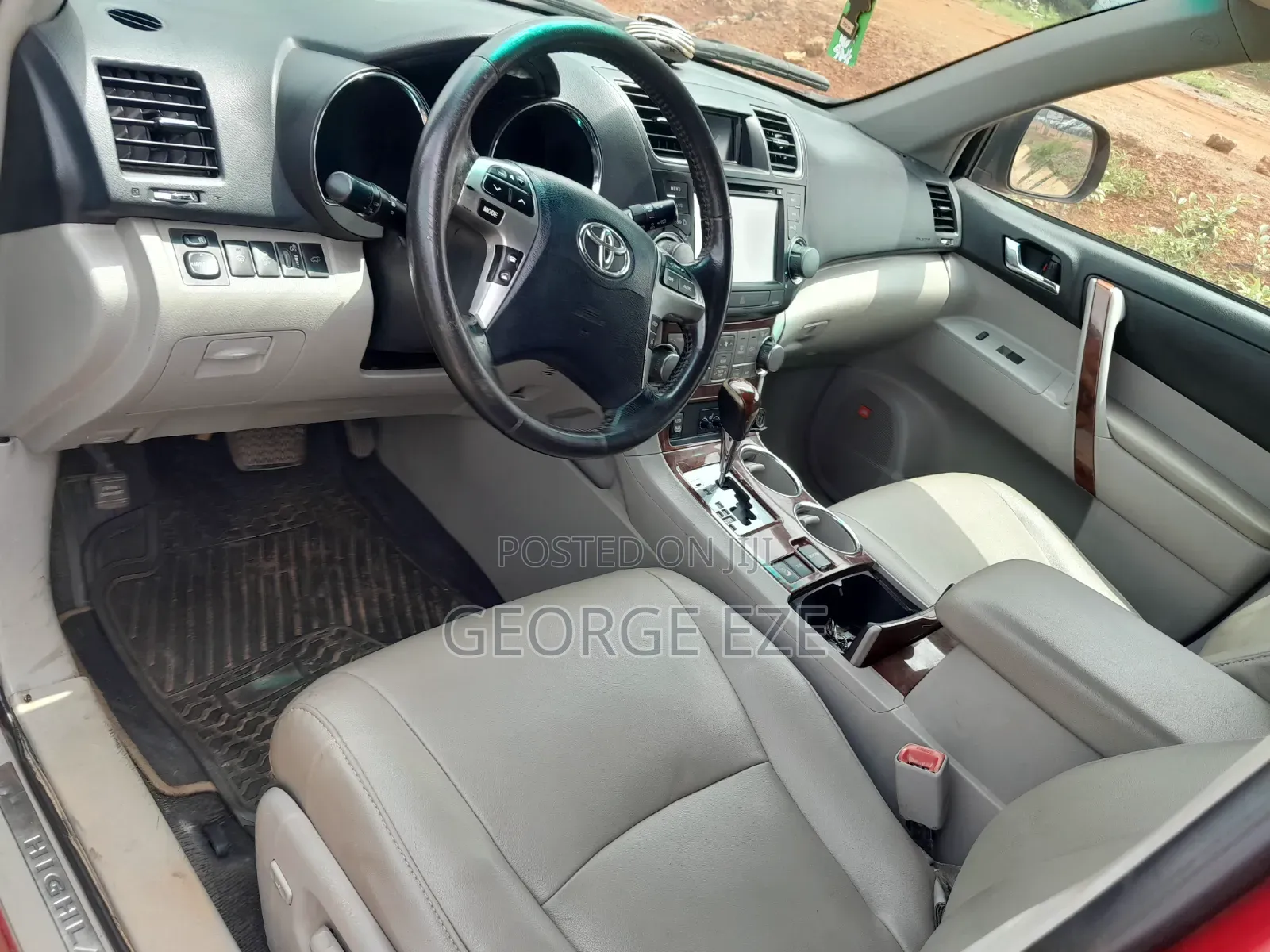 Toyota Highlander 2013 Red
