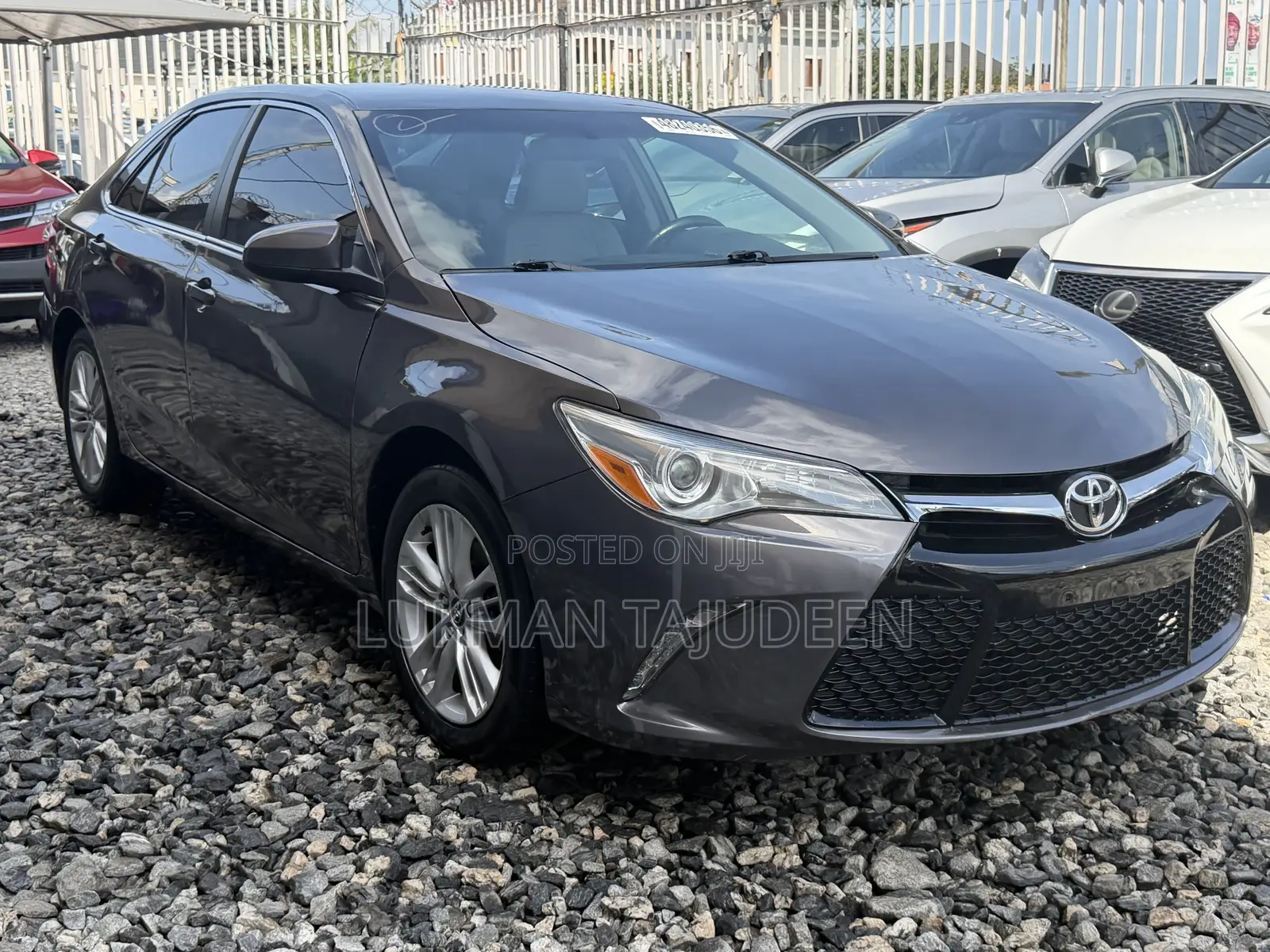 Toyota Camry SE 4dr Sedan (2.5L 4cyl 6A) 2015 Gray