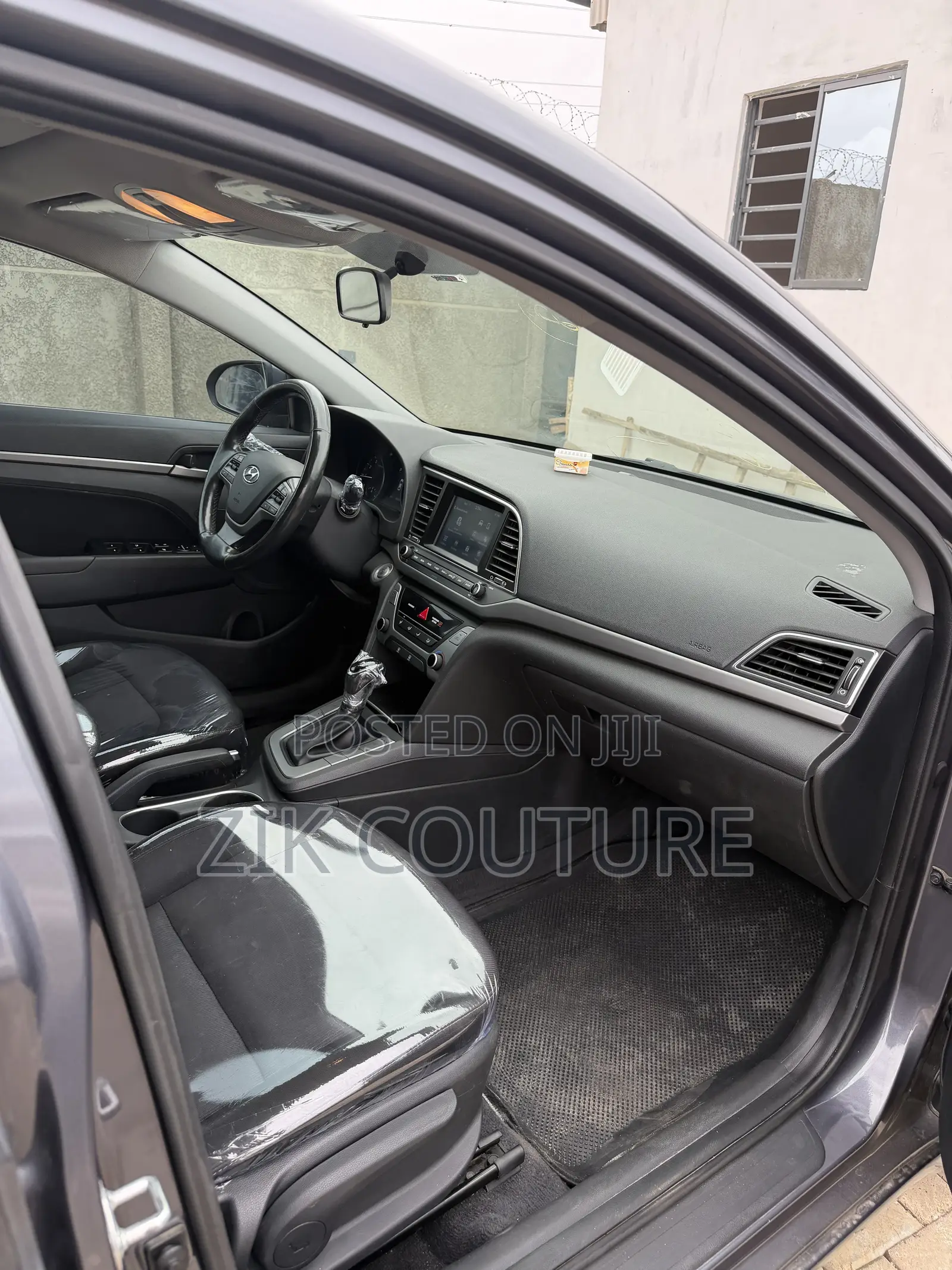 Hyundai Elantra 2018 Gray
