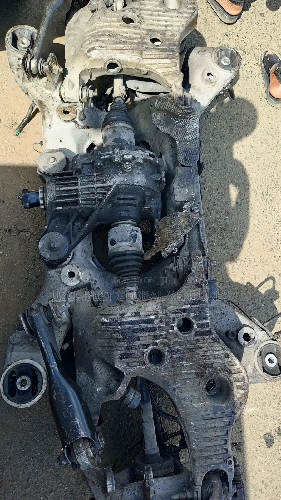 Complete Back Beam With Arms and and Accessories Range Rover Vogue 018