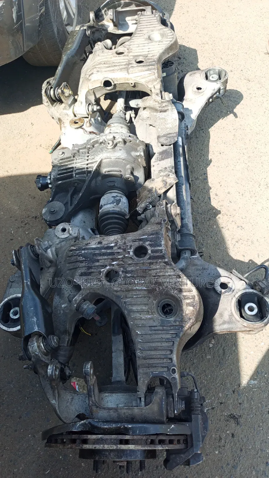 Complete Back Beam With Arms and and Accessories Range Rover Vogue 018