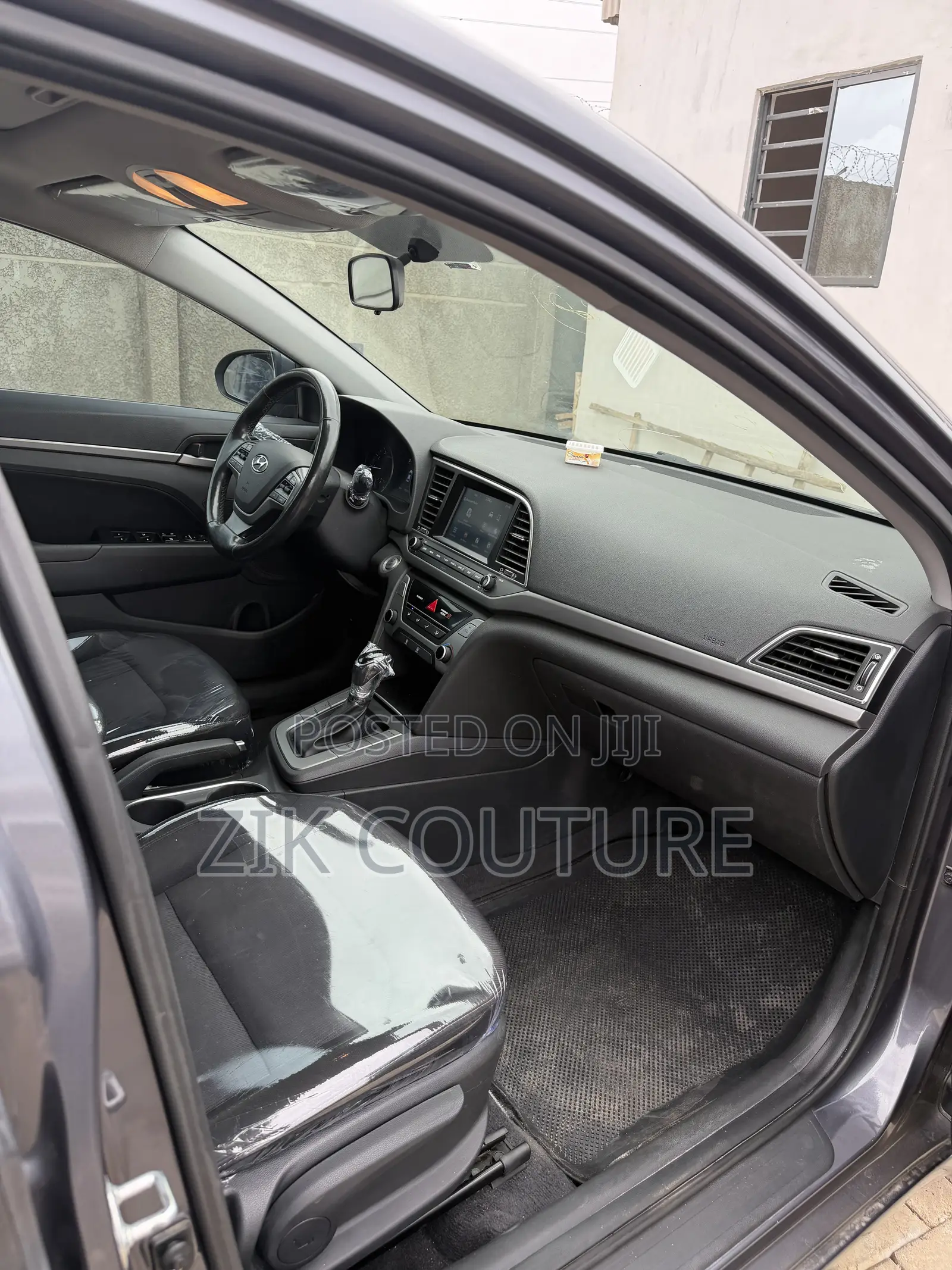 Hyundai Elantra 2018 Gray