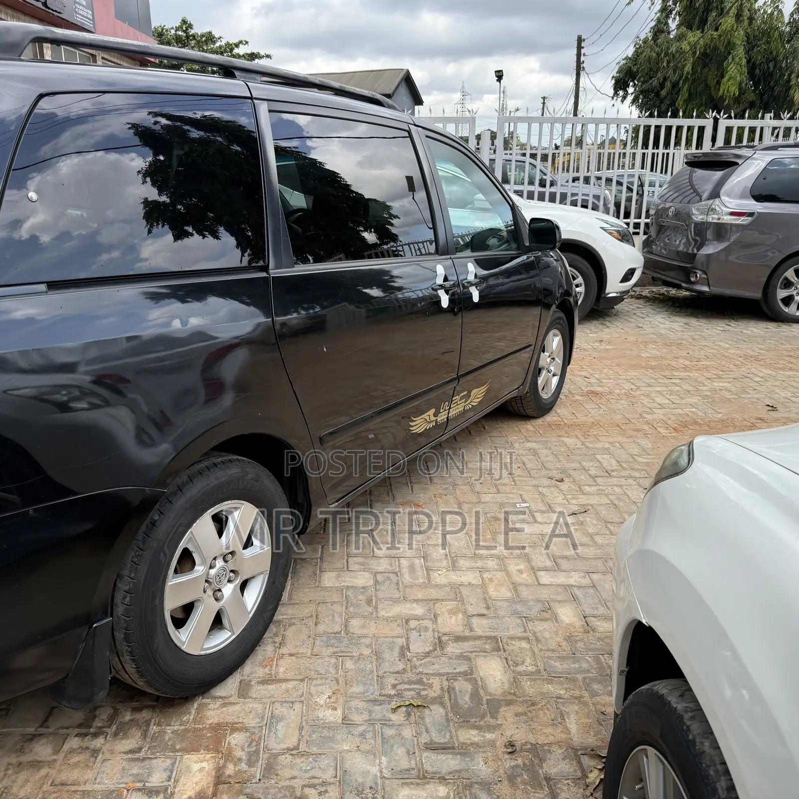 Toyota Sienna XLE 7 Passenger 2010 Black