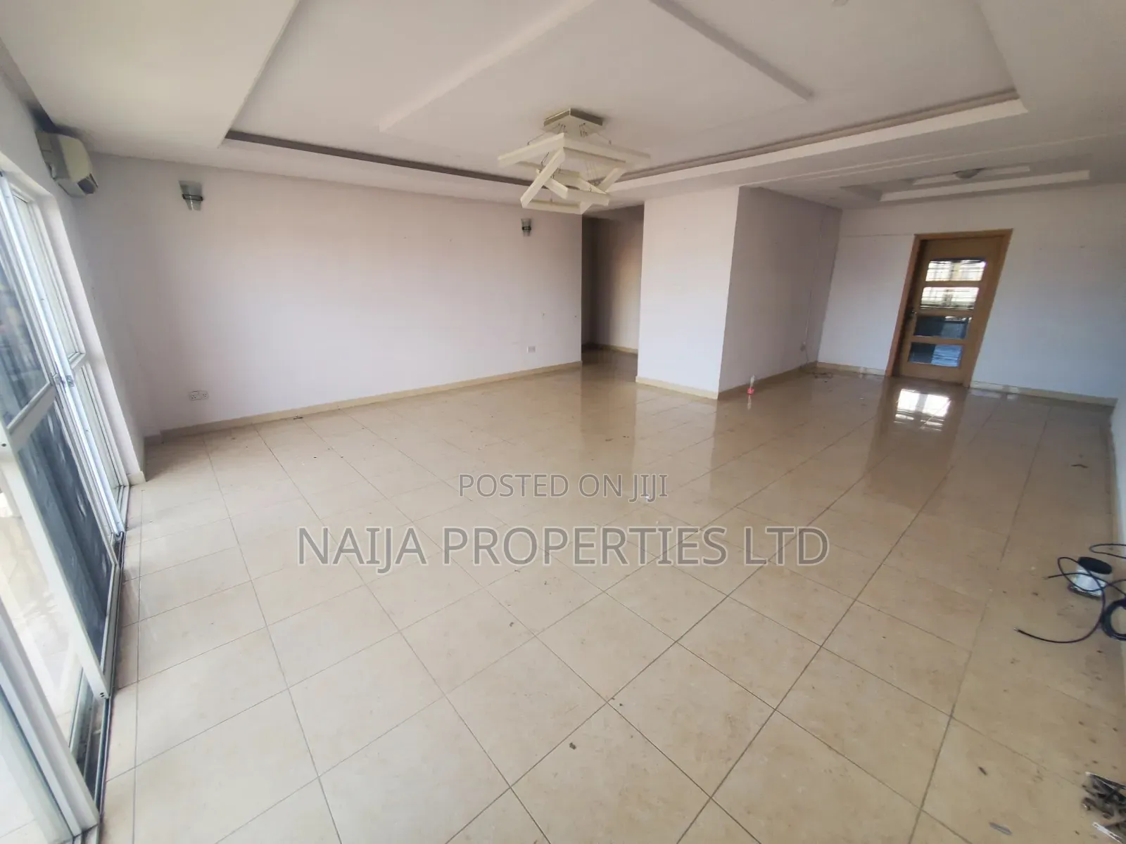 3bdrm Apartment in Oniru Estate, Victoria Island Extension for rent