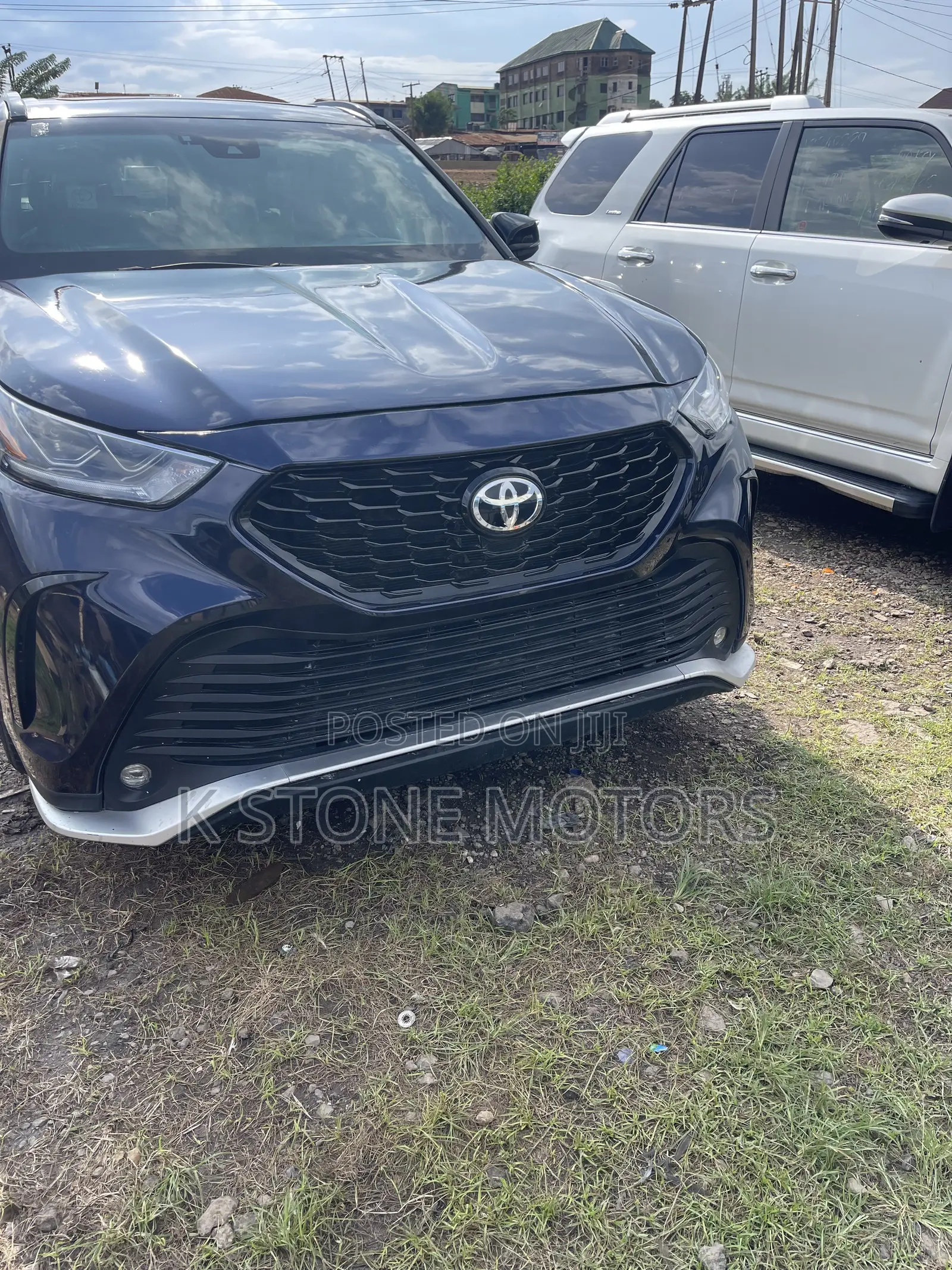Toyota Highlander L 2022 Blue