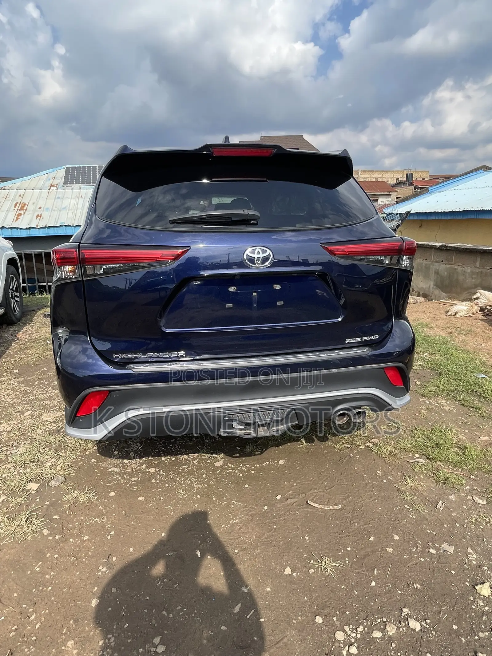 Toyota Highlander L 2022 Blue