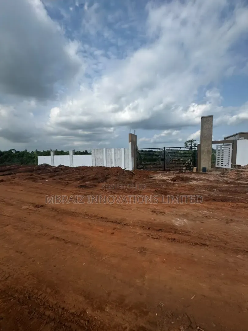 Land Available for Sale in Ogijo, Sotubo Ogun State Registered Survey