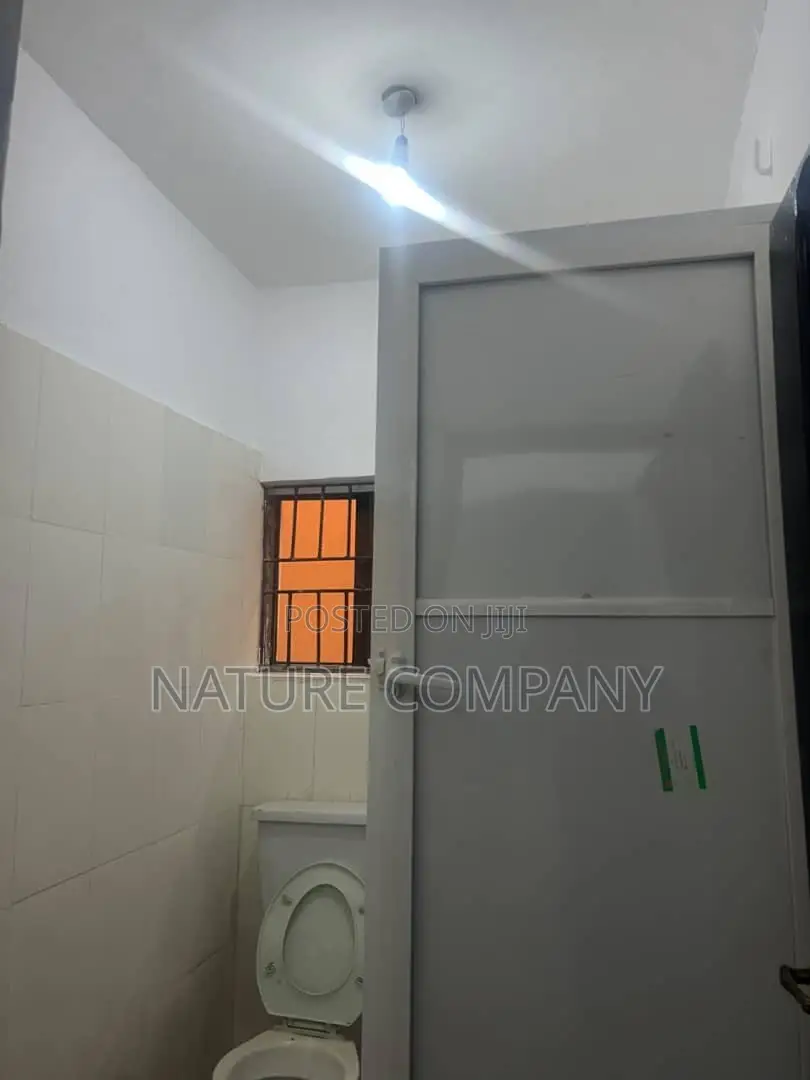 3bdrm Block of Flats in Magodo Isheri for rent