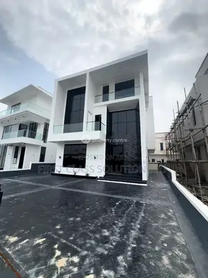 5bdrm Duplex in Ikota for sale