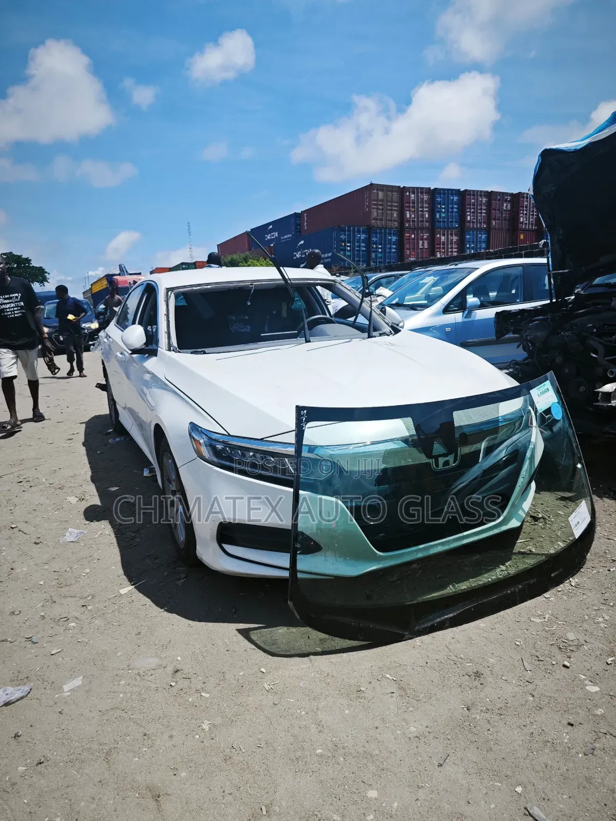 Honda Accord 2018 Windscreen Glass Available Installed at Chimatex