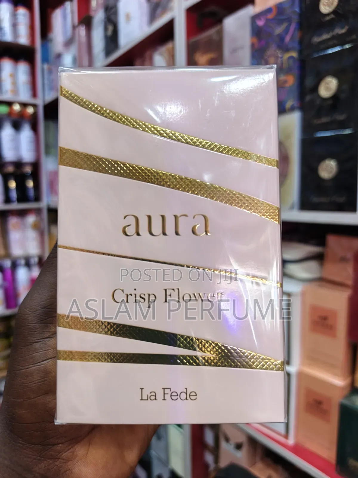 Aura Crisp Flower