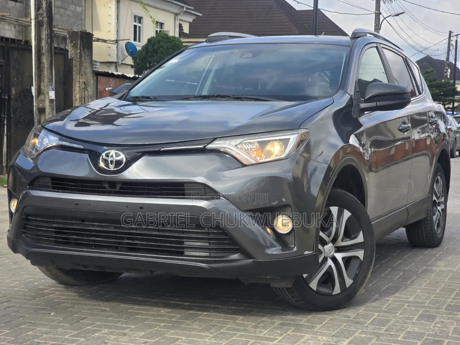 Toyota RAV4 2017 Gray