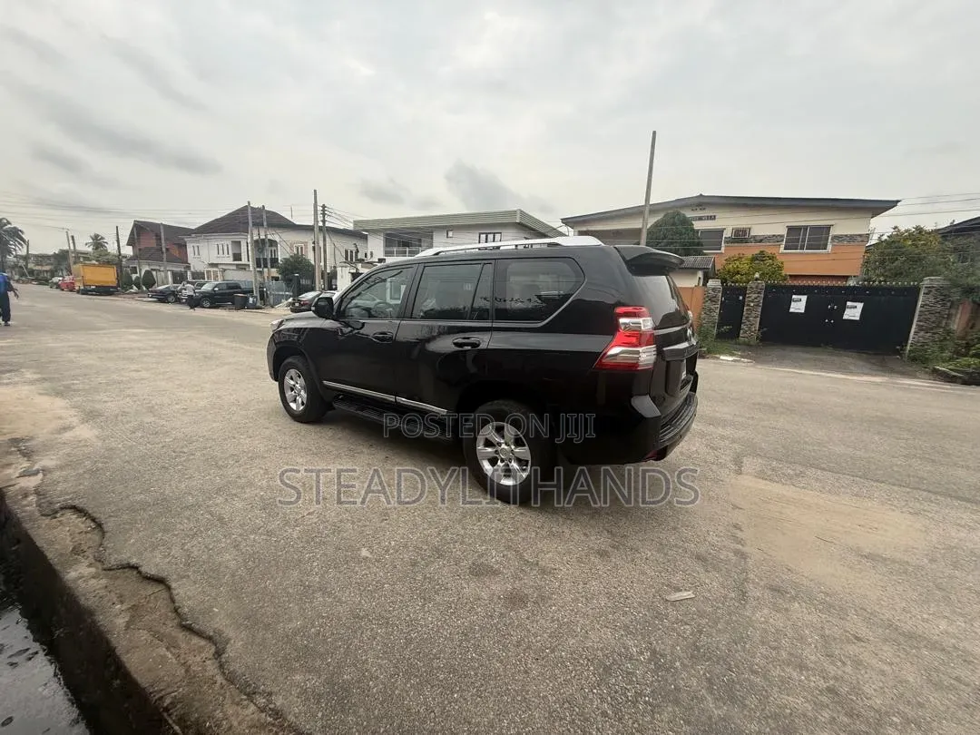 Toyota Land Cruiser Prado 2015 Black