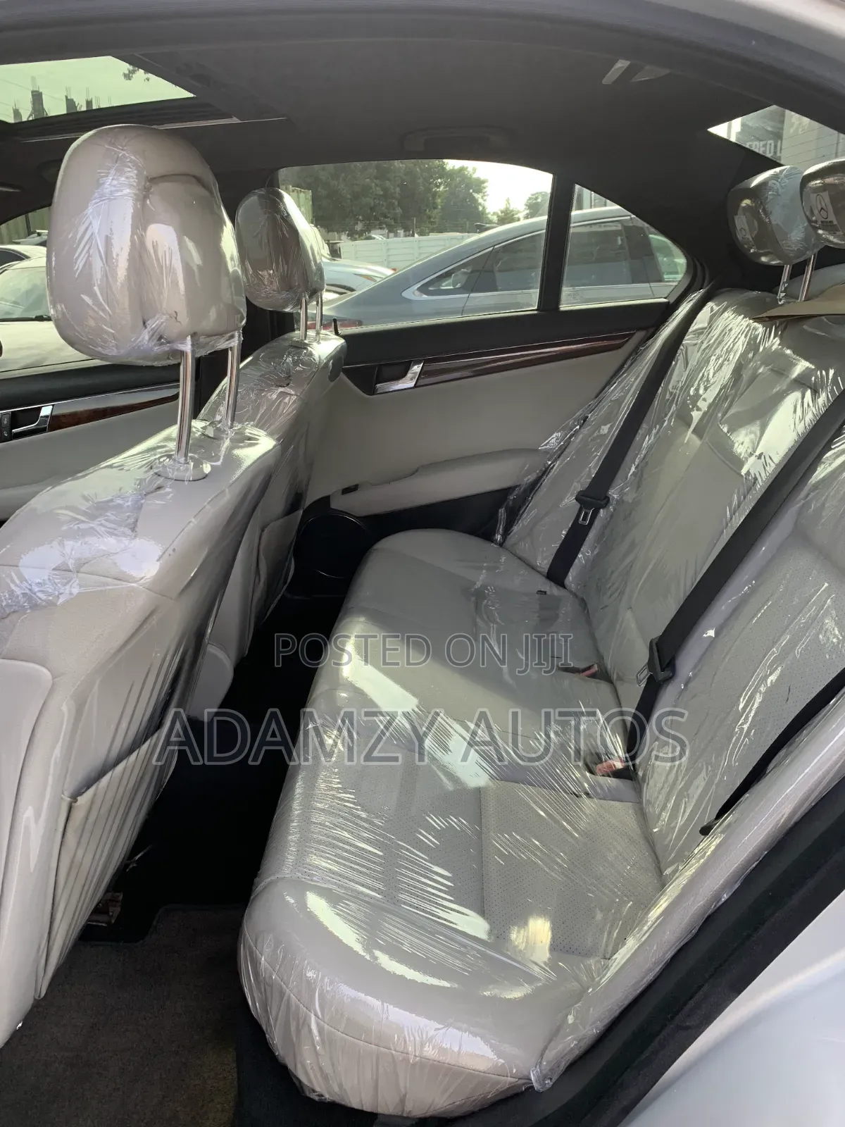 Mercedes-Benz C300 2009 Silver
