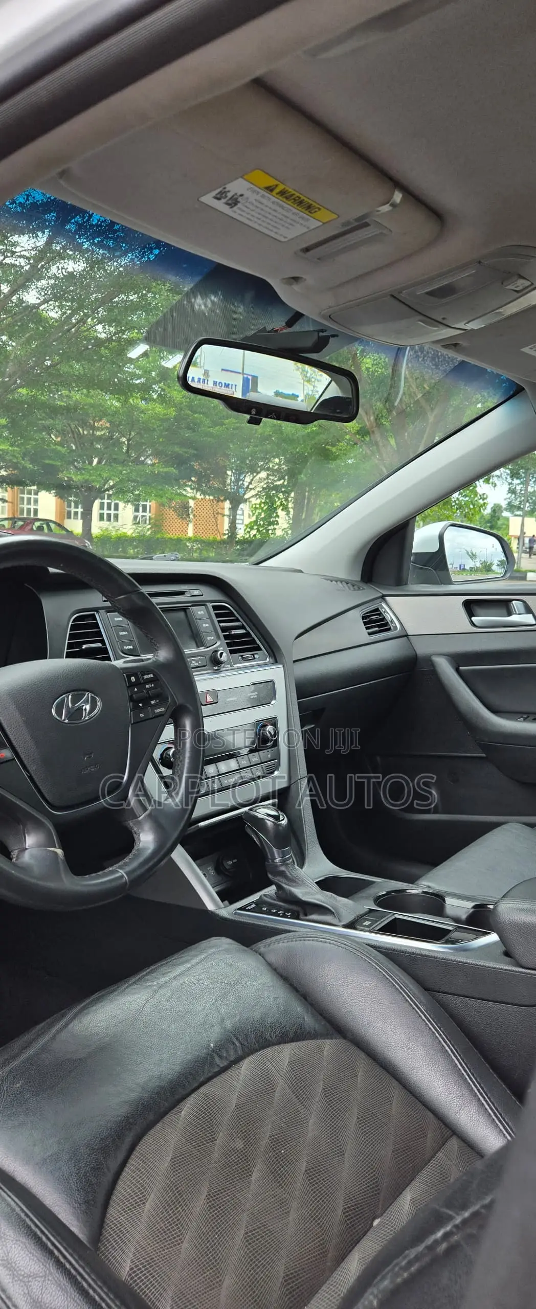 Hyundai Sonata SE 4dr Sedan (2.4L 4cyl 6A) 2015 White