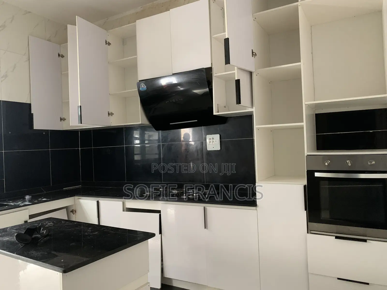 4bdrm Duplex in Hariss Drive, VGC / Ajah for rent