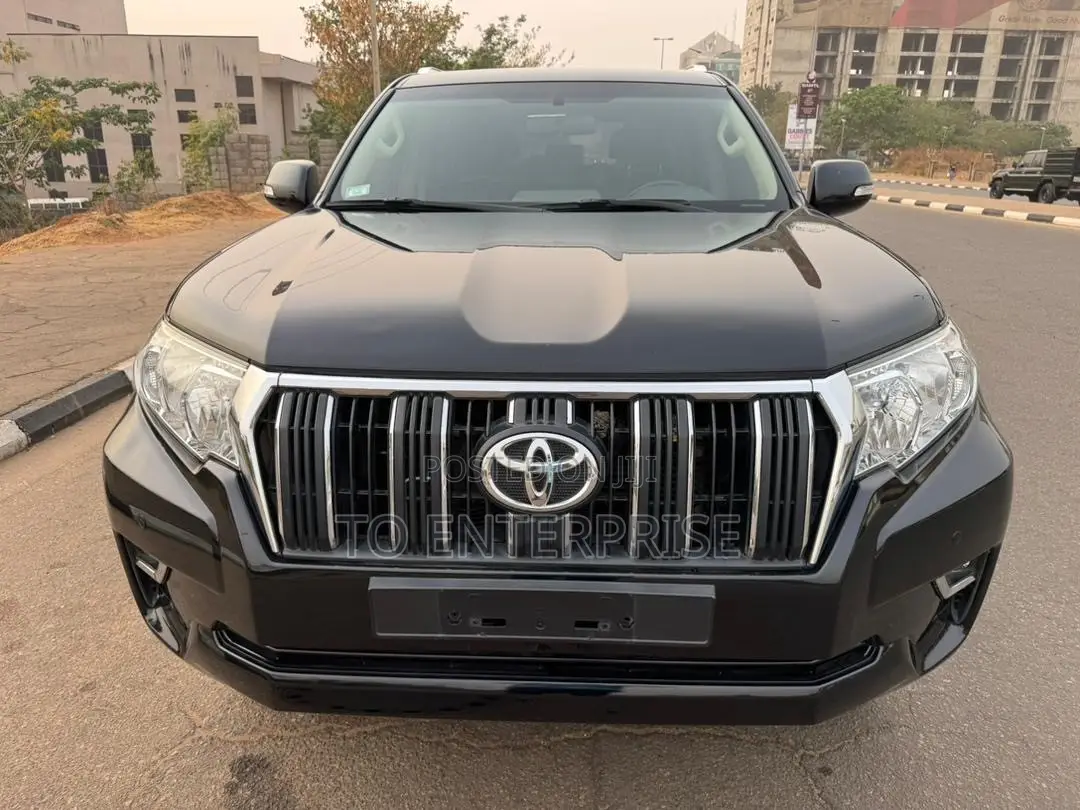 Toyota Land Cruiser Prado 2015 Black