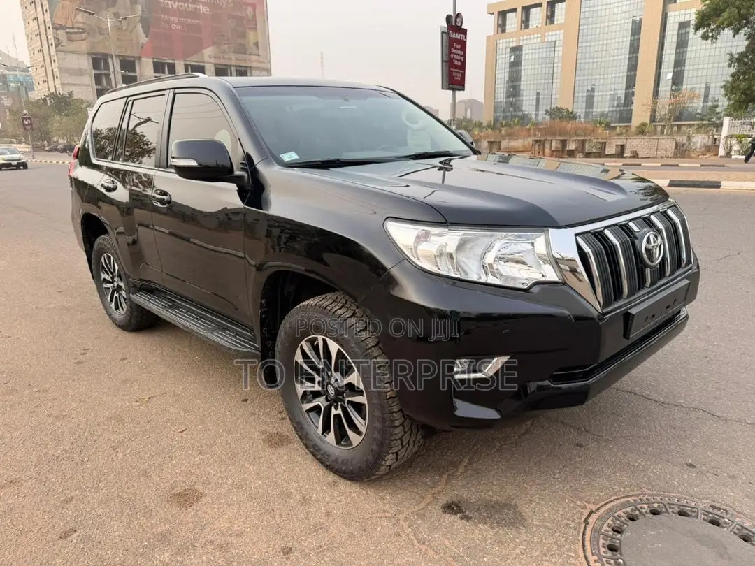 Toyota Land Cruiser Prado 2015 Black