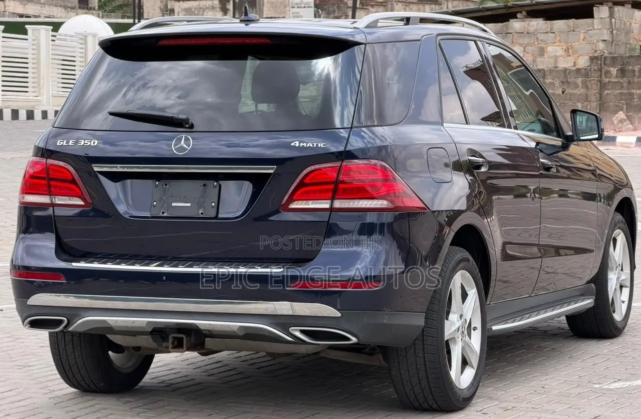 Mercedes-Benz GLE-Class GLE 350d 4MATIC 2017 Blue