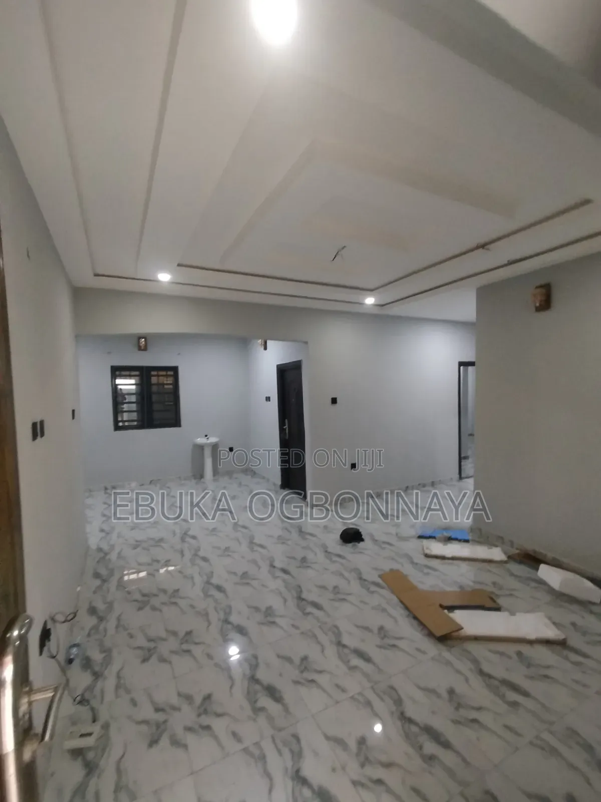 2bdrm Block of Flats in Sars Road, Port-Harcourt for rent