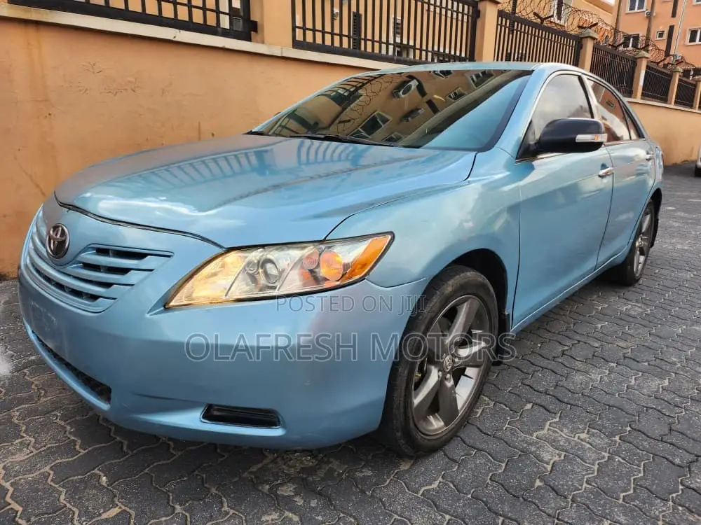 Toyota Camry 2008 Blue