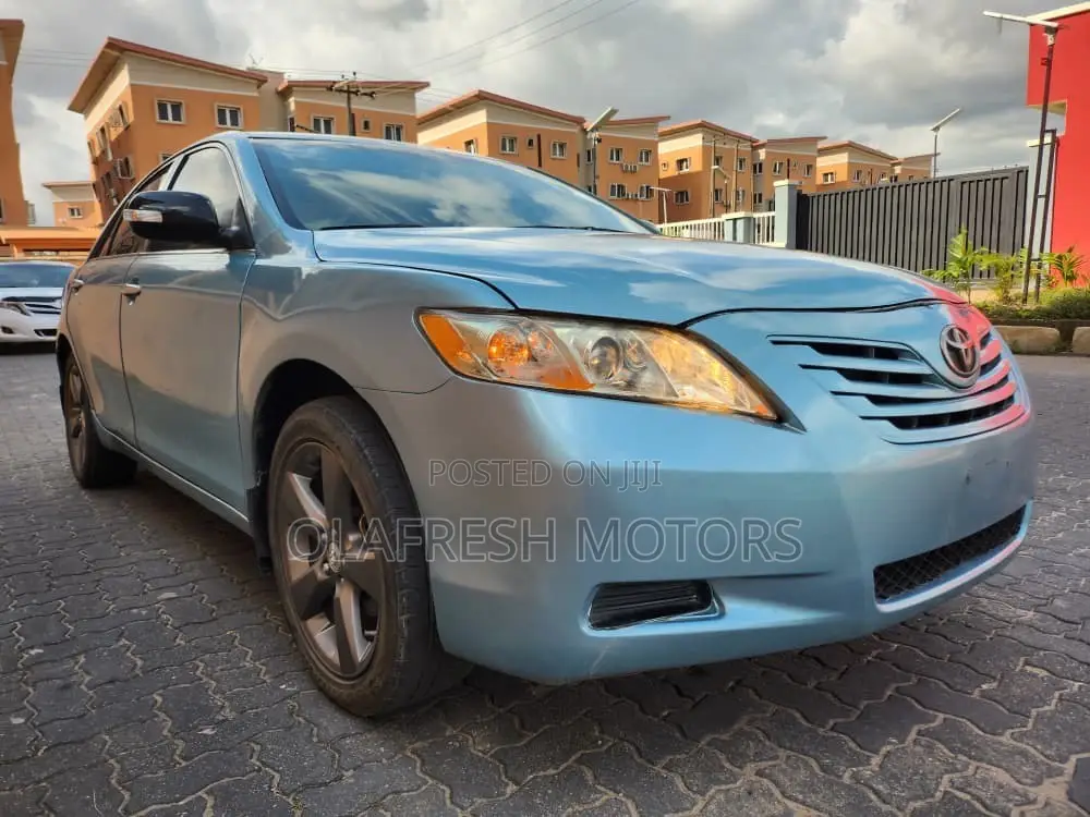 Toyota Camry 2008 Blue