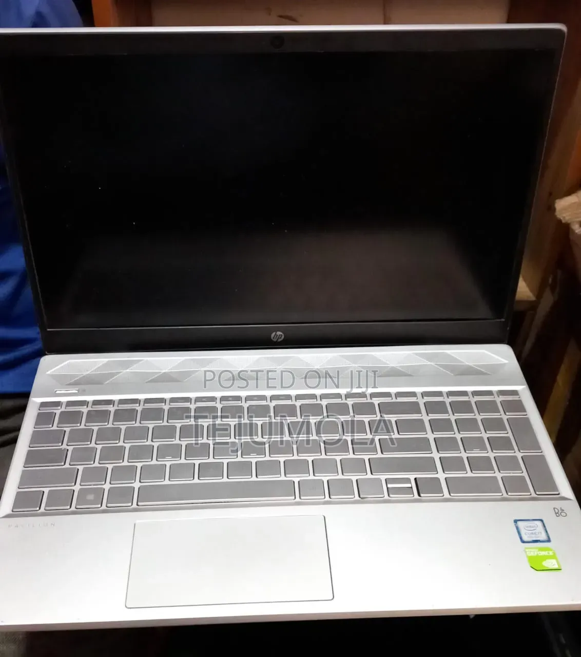 Laptop HP Pavilion 15-cs3063cl 8GB Intel Core i7 SSD 256GB