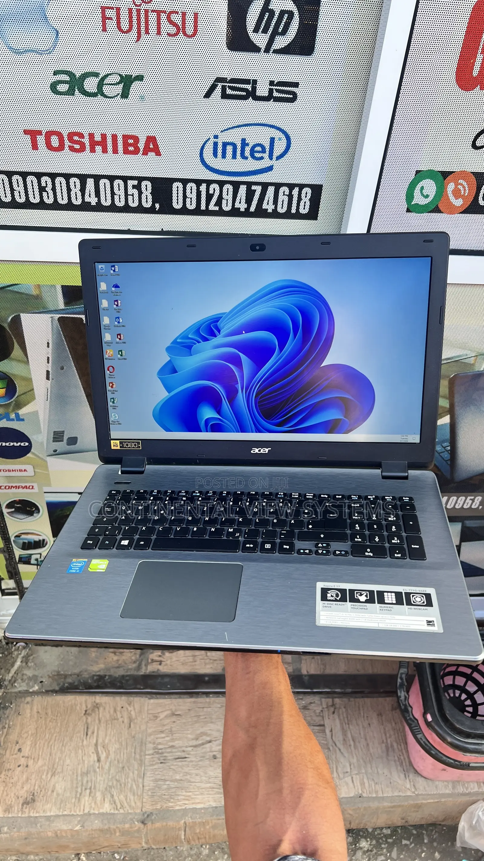 Laptop Acer Aspire 17 8GB Intel Core i5 HDD 500GB