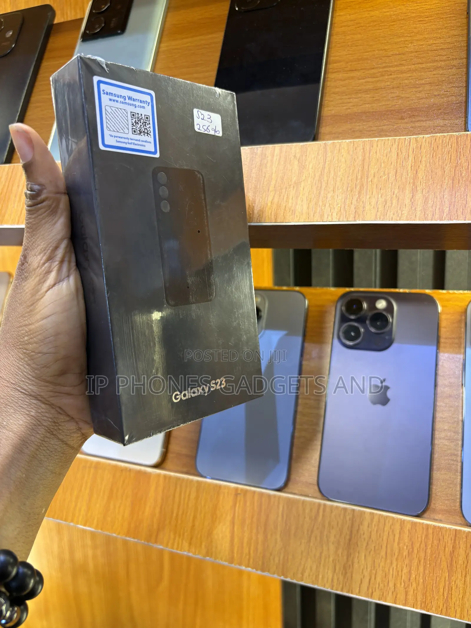 New Samsung Galaxy S23 256 GB White