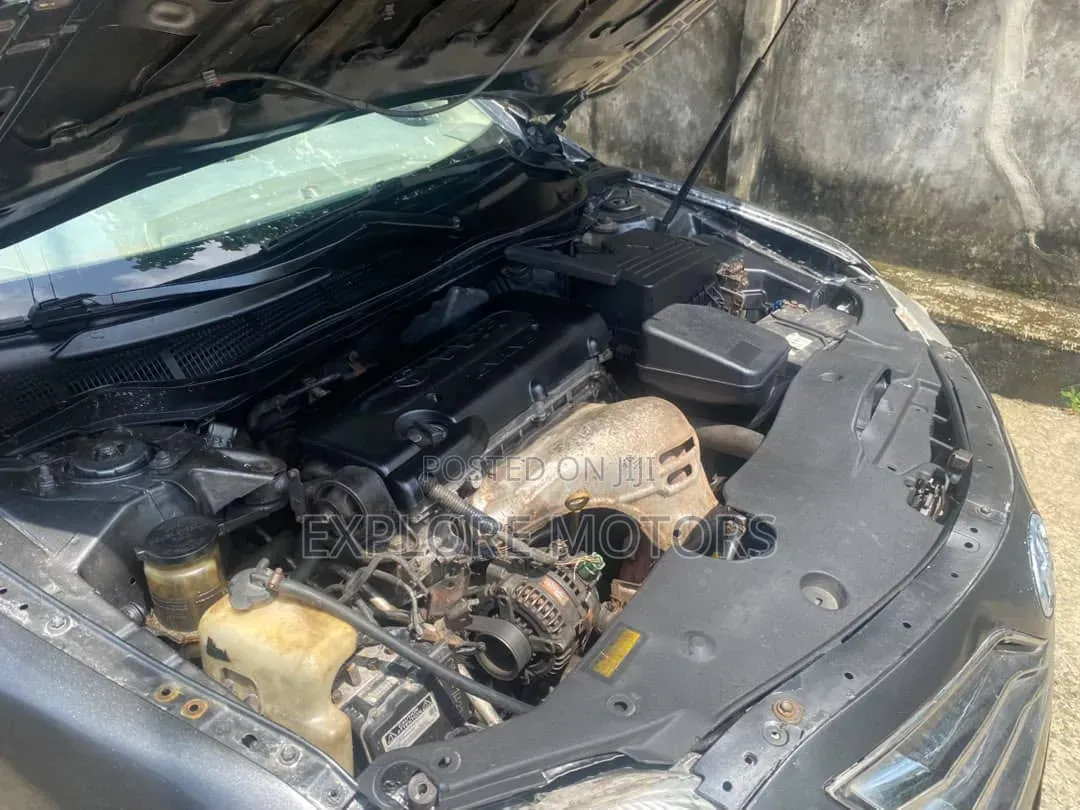 Toyota Camry 2008 Gray