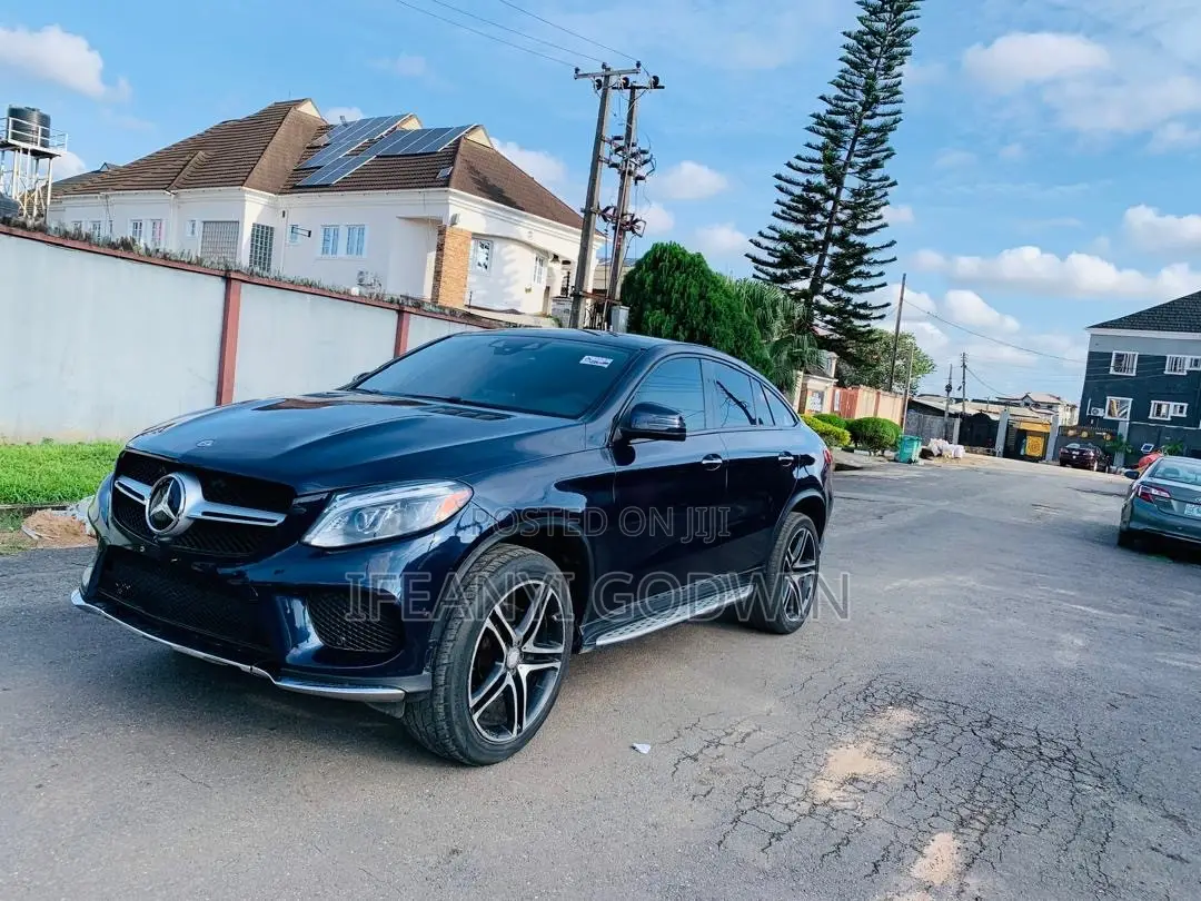 Mercedes-Benz GLE-Class 2018 Blue