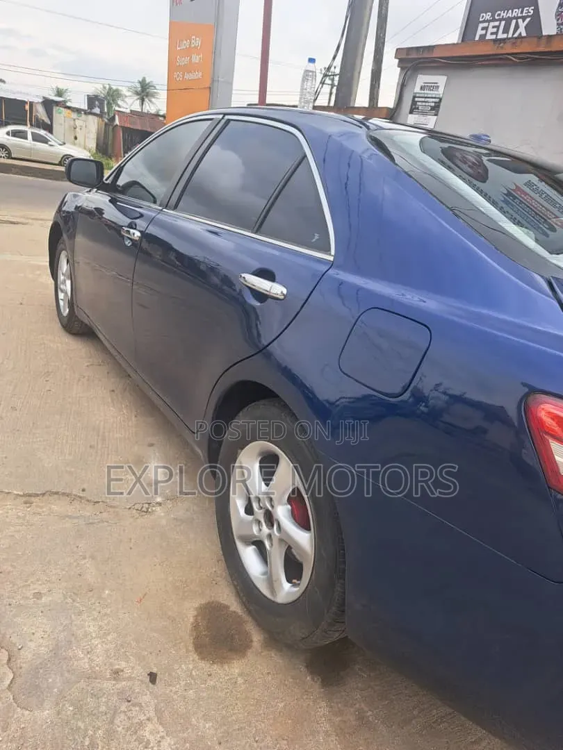 Toyota Camry 2010 Blue