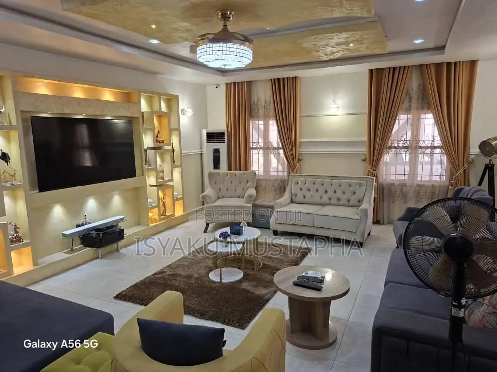 Furnished 5bdrm Duplex in Idu for sale