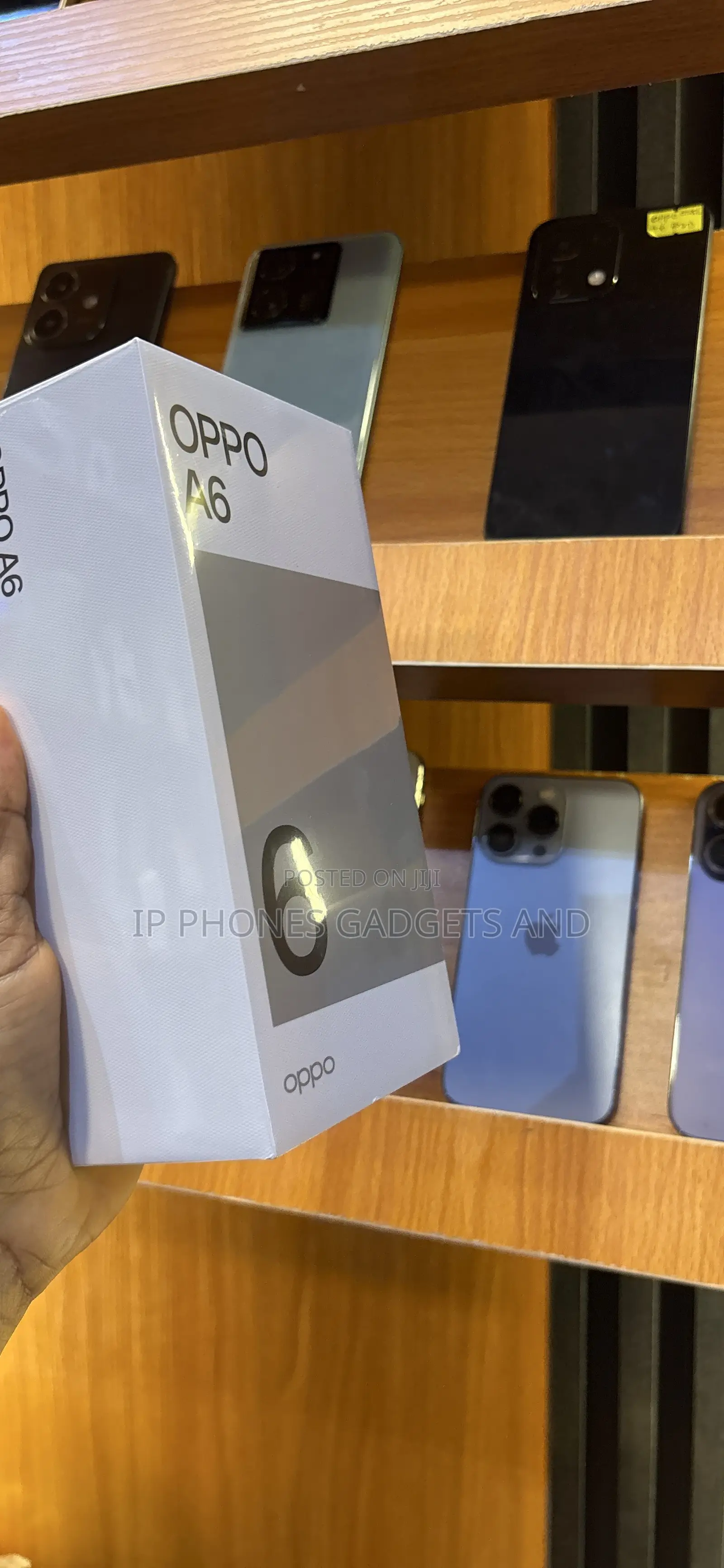 New Oppo A6 256 GB