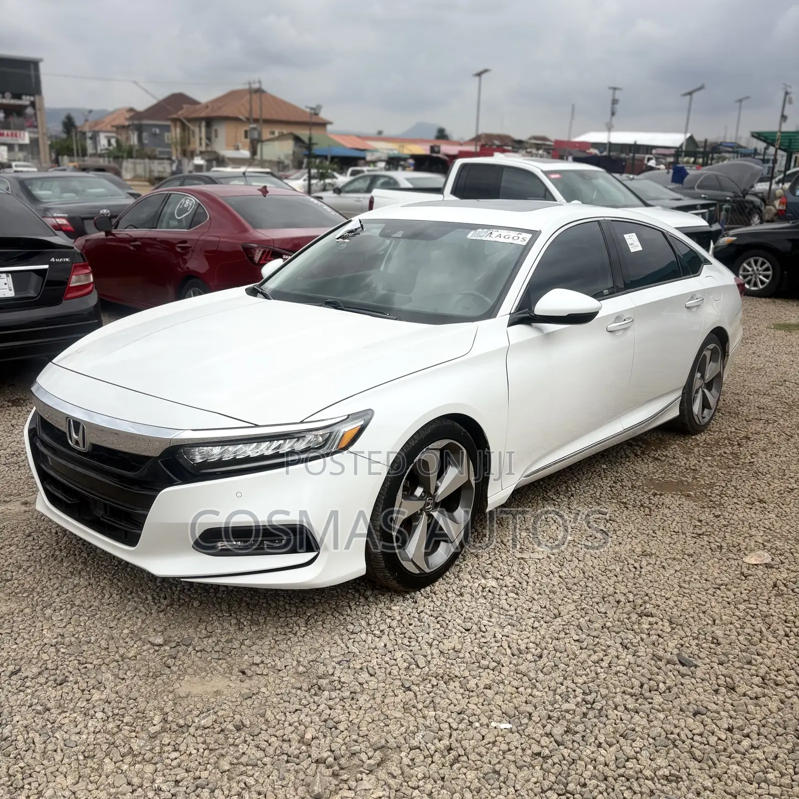 Honda Accord Touring 2.0T 2018 White