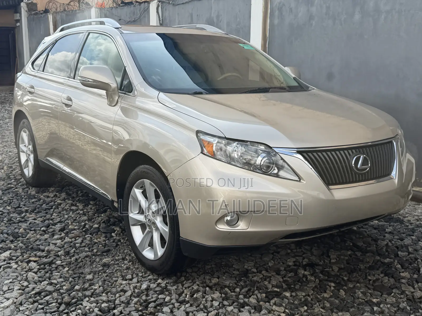 Lexus RX 350 2011 Gold
