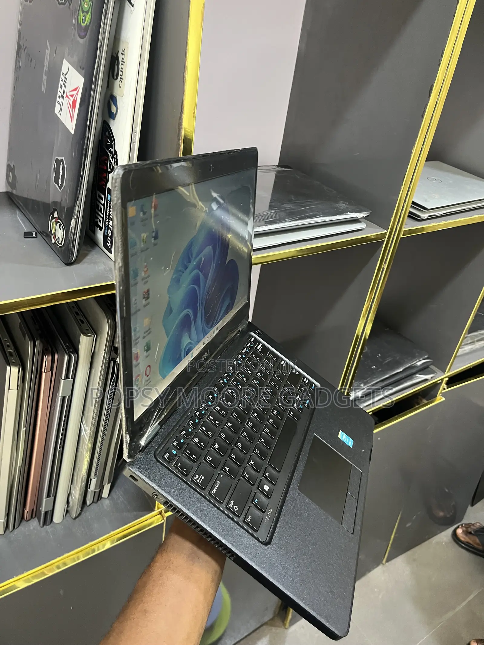 Laptop Dell Latitude 5450 8GB Intel Core i7 SSD 128GB