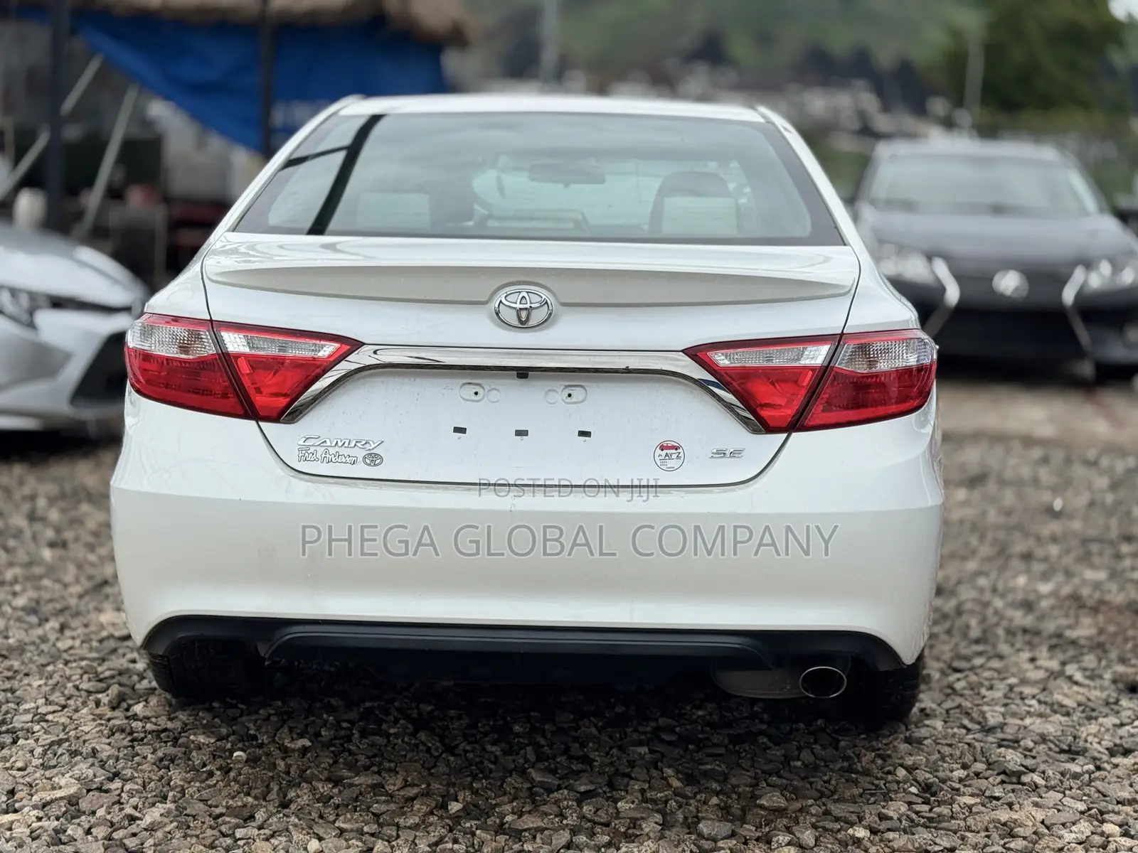 Toyota Camry XLE 4dr Sedan (2.5L 4cyl 6A) 2016 White
