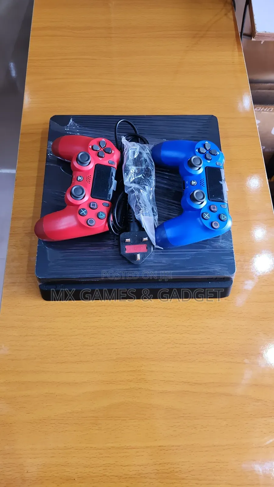 Playstation 4 Slim