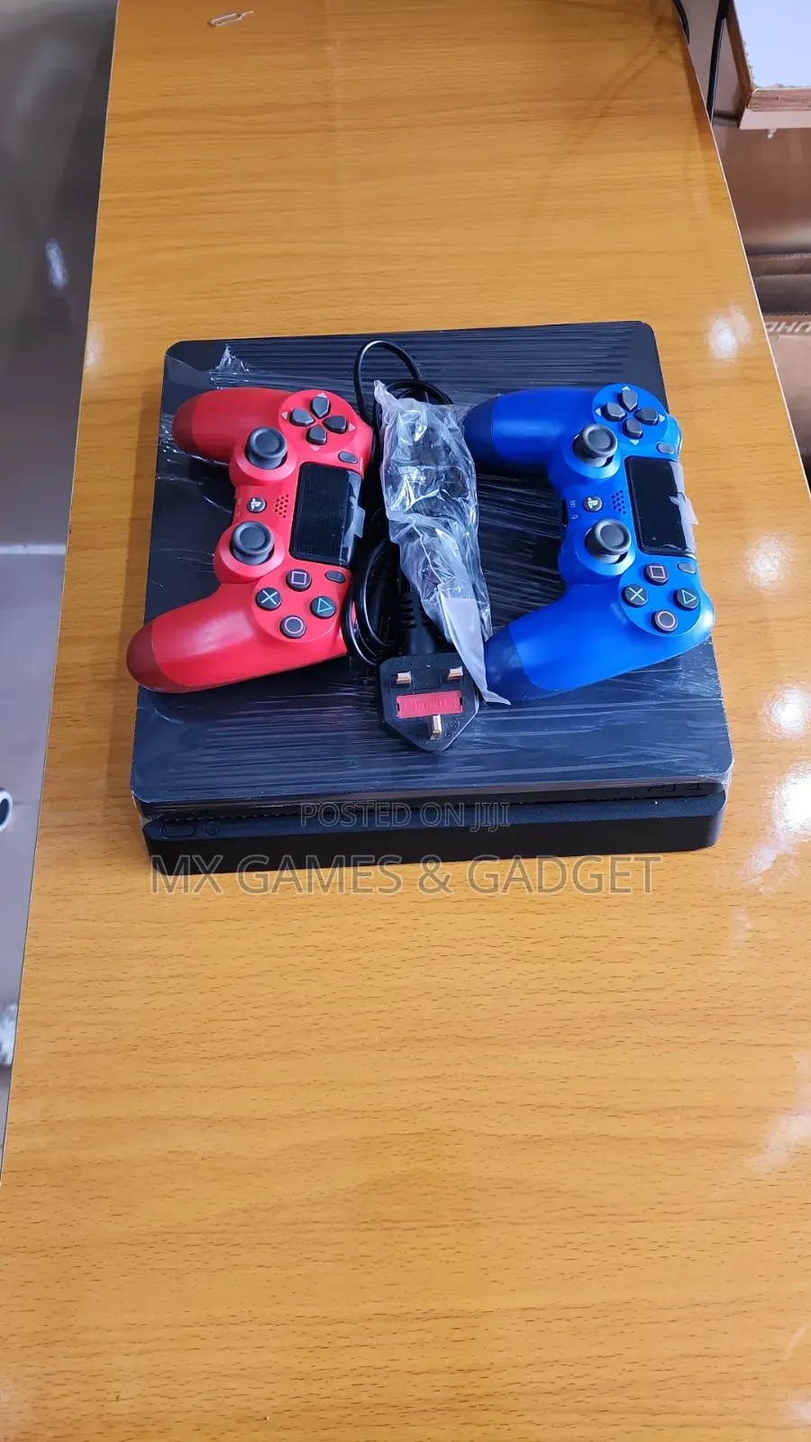 Playstation 4 Slim