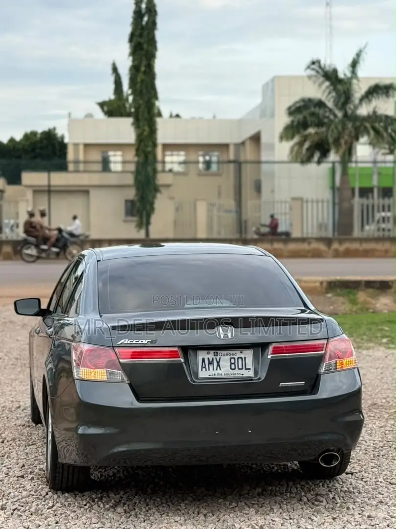 Honda Accord 2012 Black