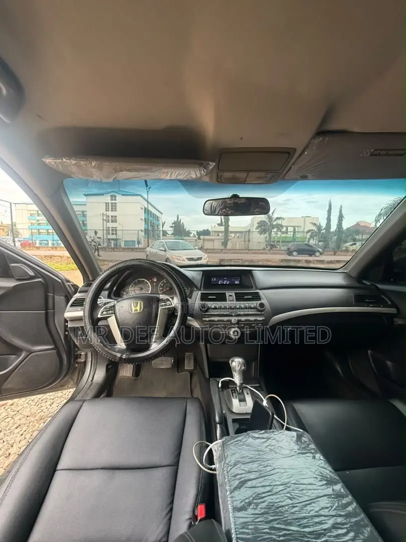 Honda Accord 2012 Black