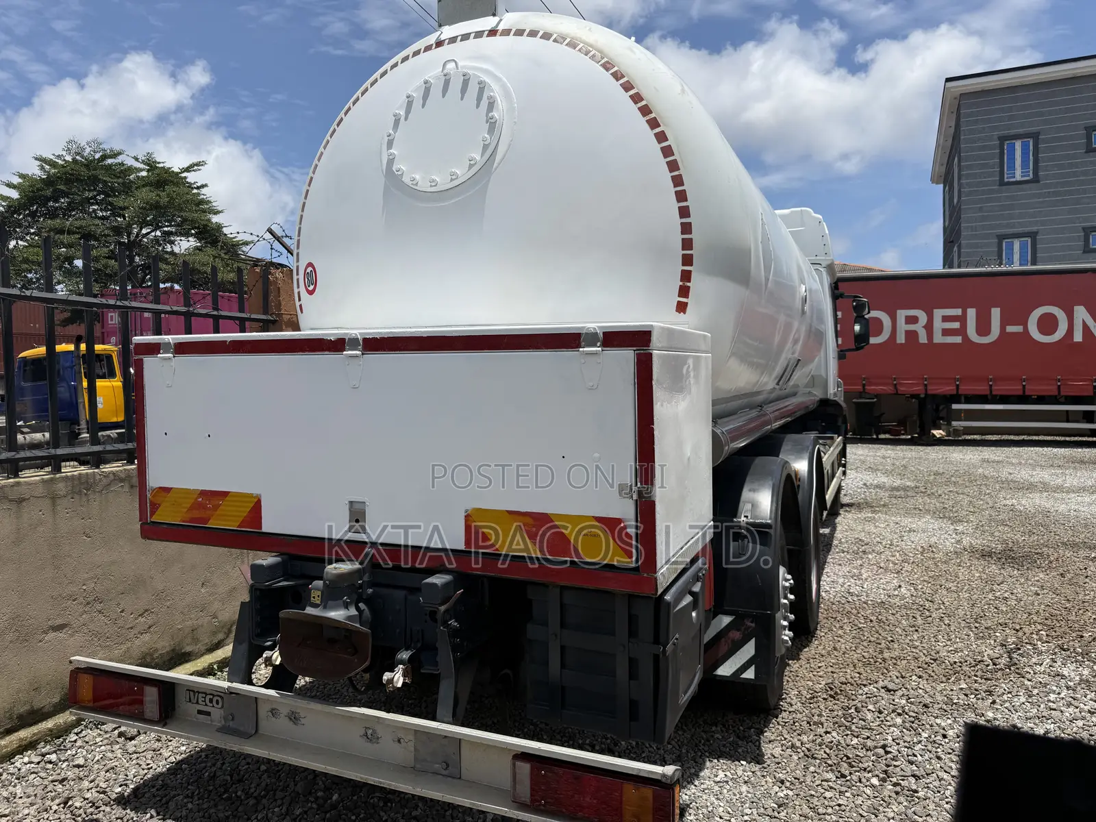 Gas Truck 13tons LPG Bobtail Gas Tank Truck
