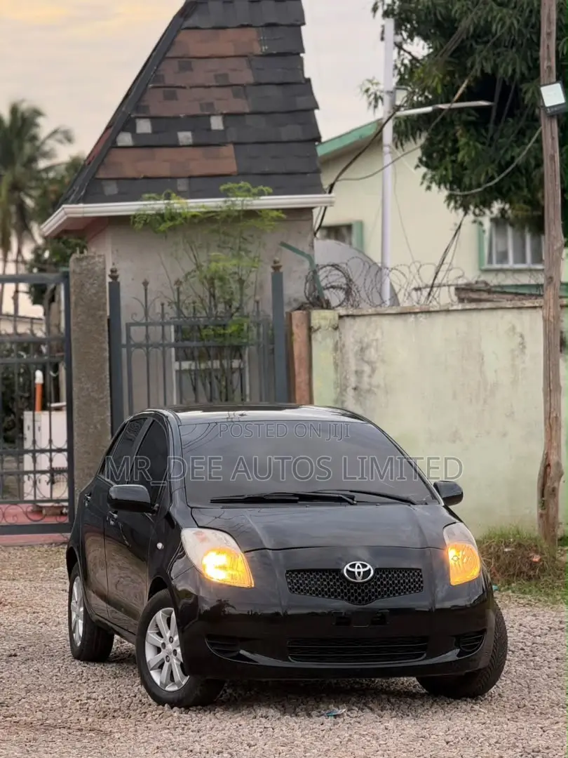 Toyota Yaris 2007 Black