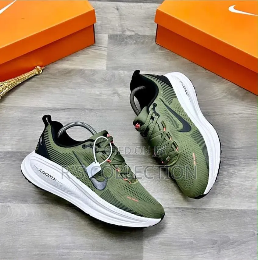 High Quality Unisex Zoomax Nike Sneakers