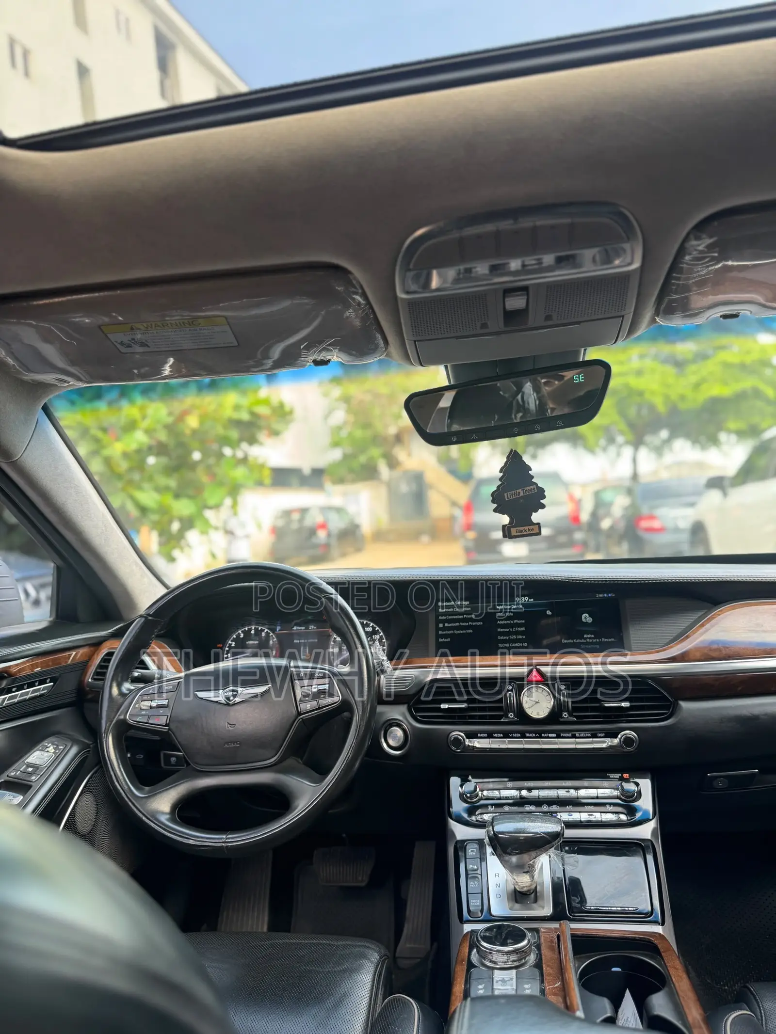 Hyundai Genesis 2017 Silver