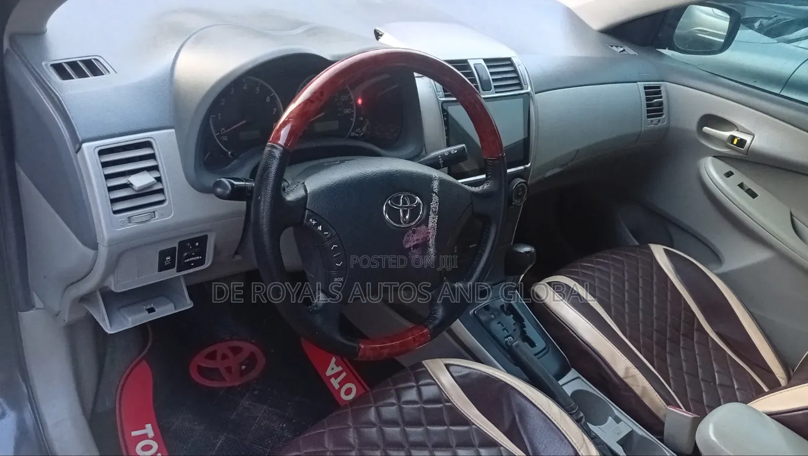 Toyota Corolla 2010 Black