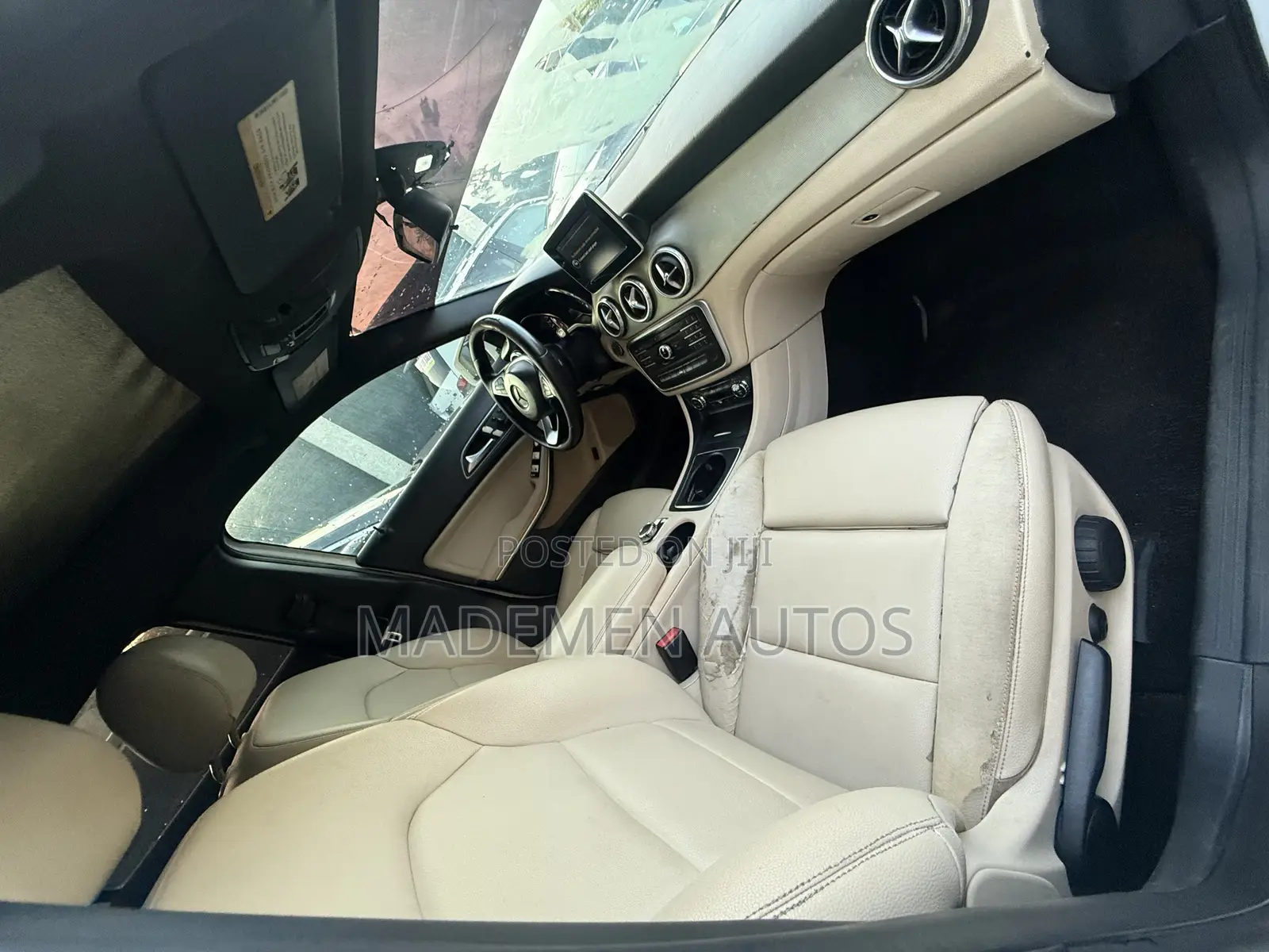 Mercedes-Benz GLA 250 2016 White